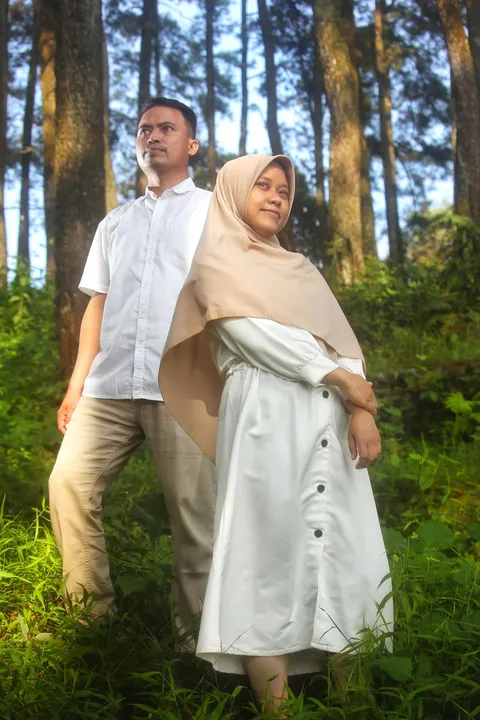 Foto sampul undangan Dio & Desmi