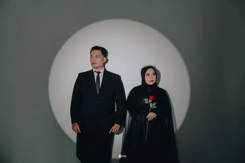 Foto sampul undangan Isti & Safik