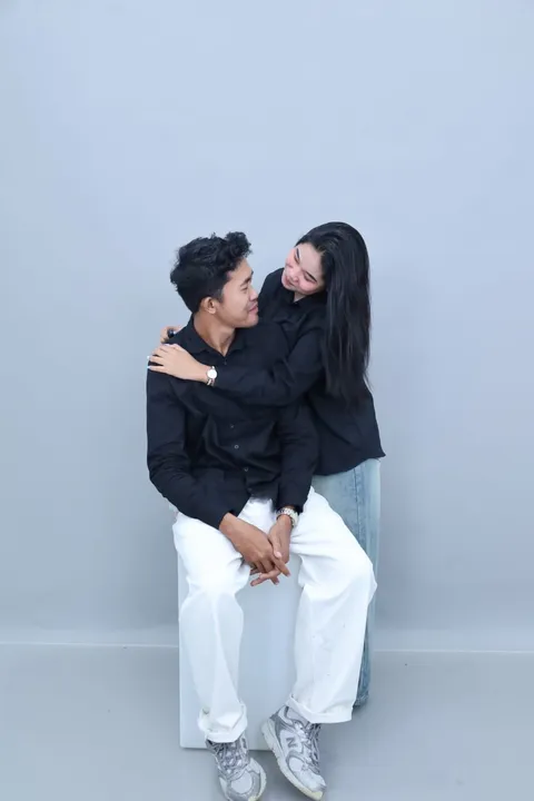 Foto sampul undangan Fanisa Aulia & Wahyu Zatmiko