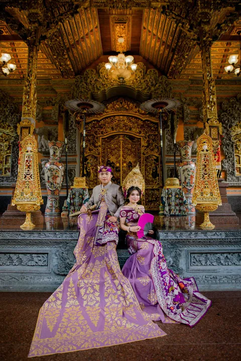Foto sampul undangan Ria & Hary