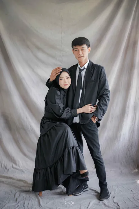 Foto sampul undangan Obi & Risma