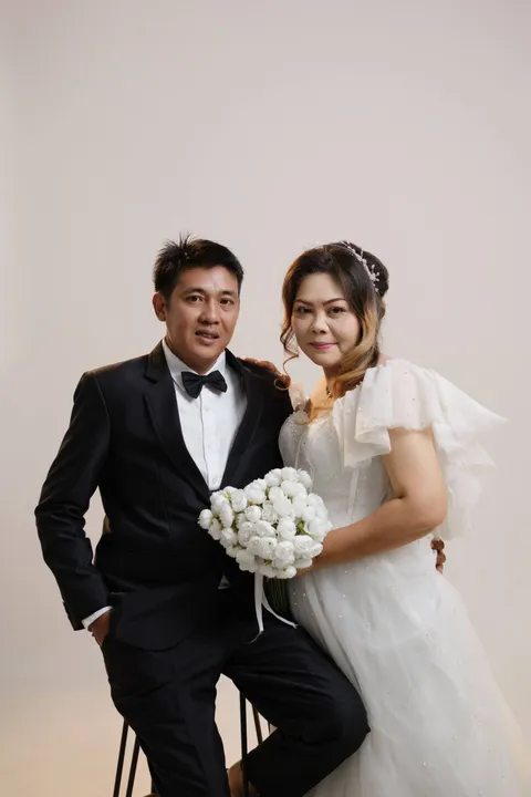 Foto sampul undangan Santi & Teddy