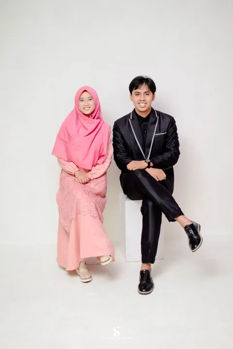 Foto sampul undangan Burhan & Ikha