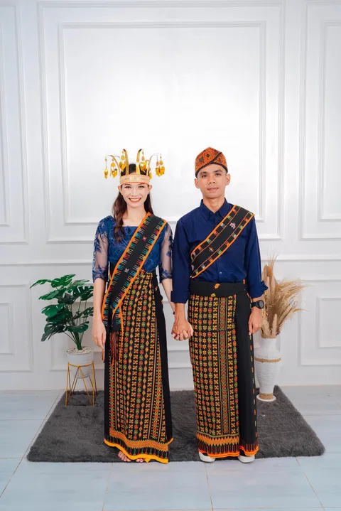 Foto sampul undangan Rhiko & Selmi
