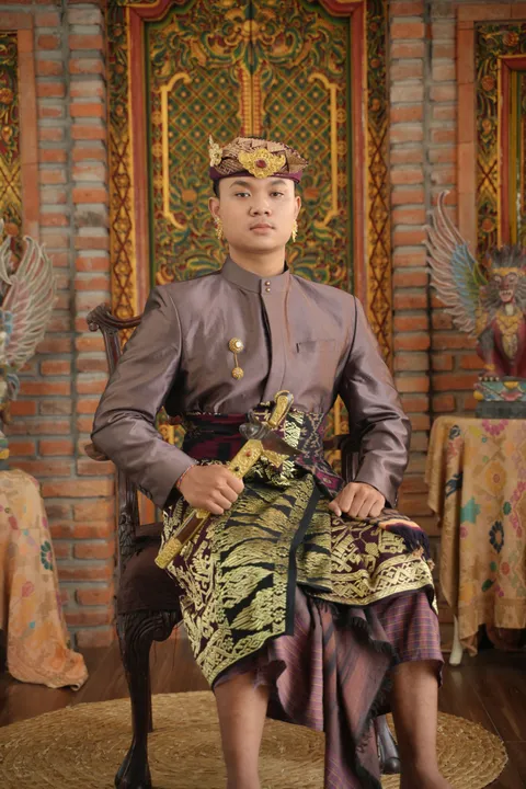 Foto sampul undangan Steering Steering