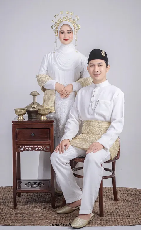 Foto sampul undangan Fatimah & Aris