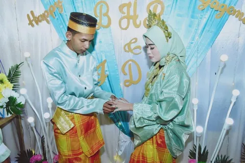 Foto sampul undangan Bahri & Idha