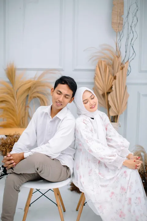 Foto sampul undangan Angga & Layyina