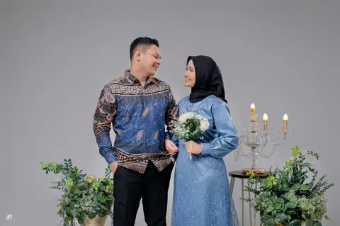 Foto sampul undangan Mm & Ss
