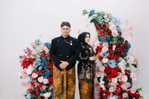 Foto sampul undangan Annisa & Adythia
