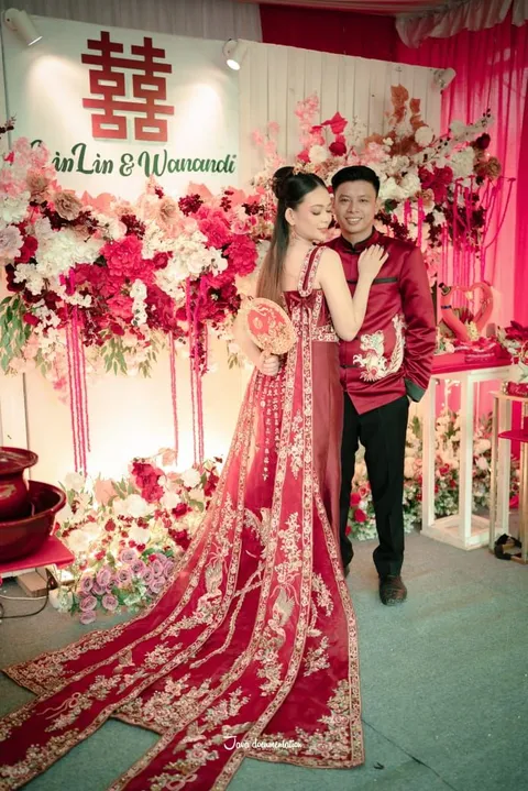Foto sampul undangan Linlin & Wanandi