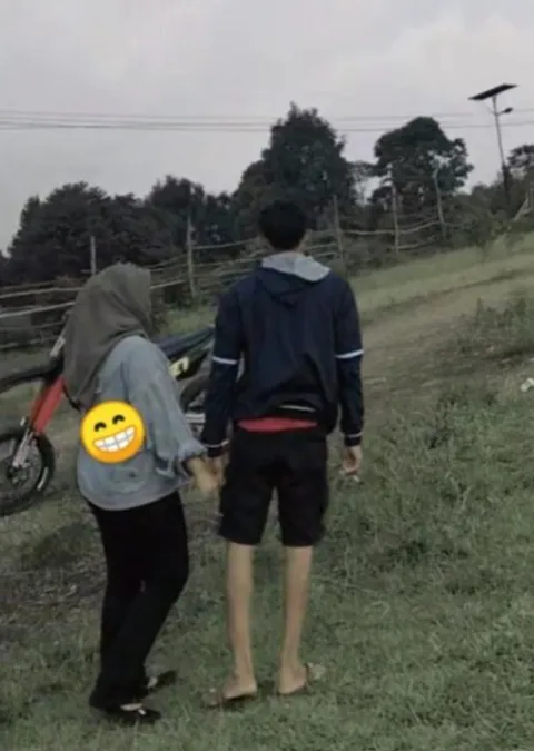 Foto sampul undangan Ei & Ogoy