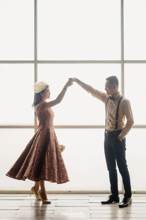 Foto sampul undangan Sefriani & Arman