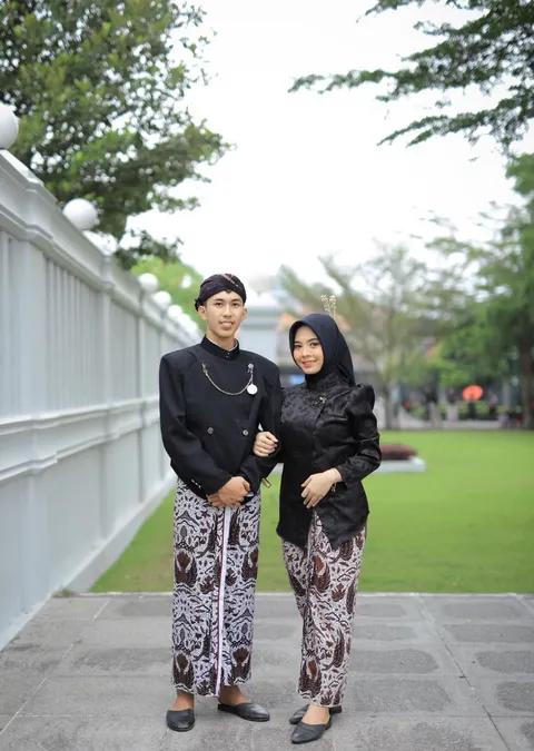 Foto sampul undangan Ardi & Apri