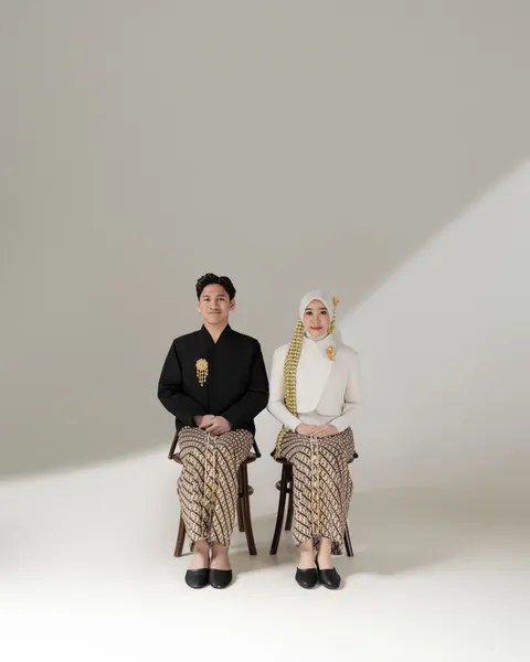 Foto sampul undangan Fauzan & Khalisha