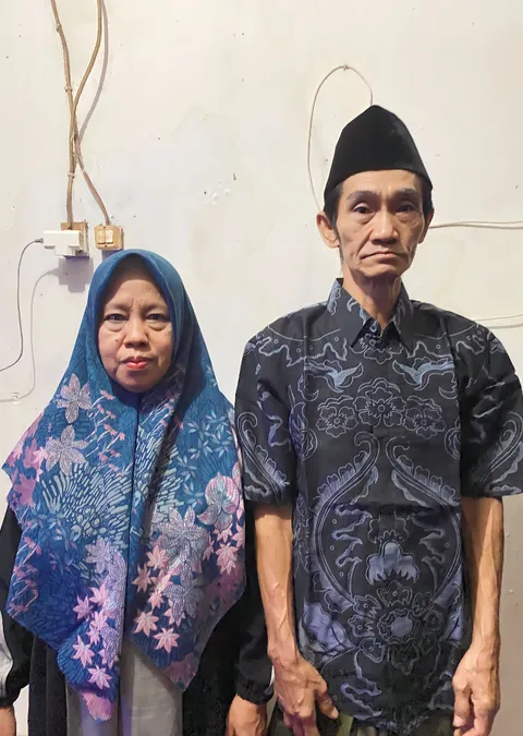 Foto sampul undangan Erna & Anre