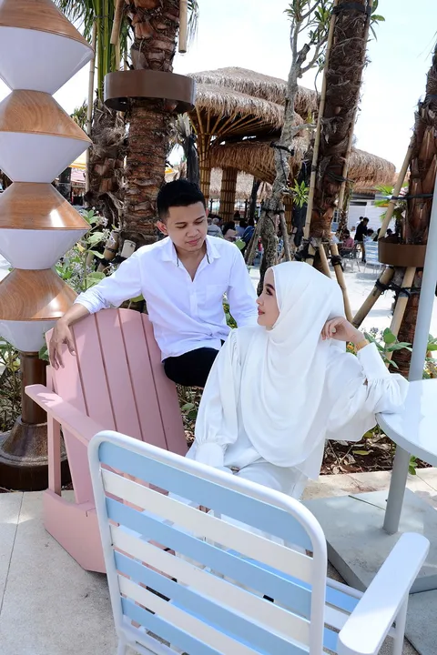 Foto sampul undangan Ary & Uchi