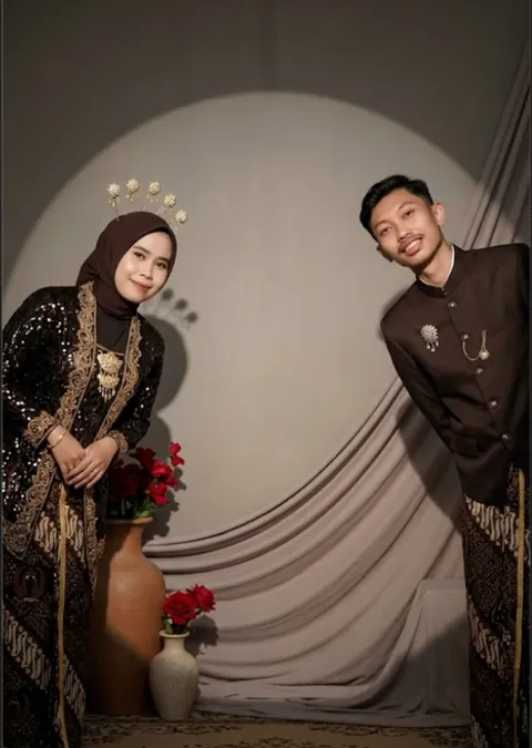 Foto sampul undangan Mitta Anggraeni & Rian Ridwan