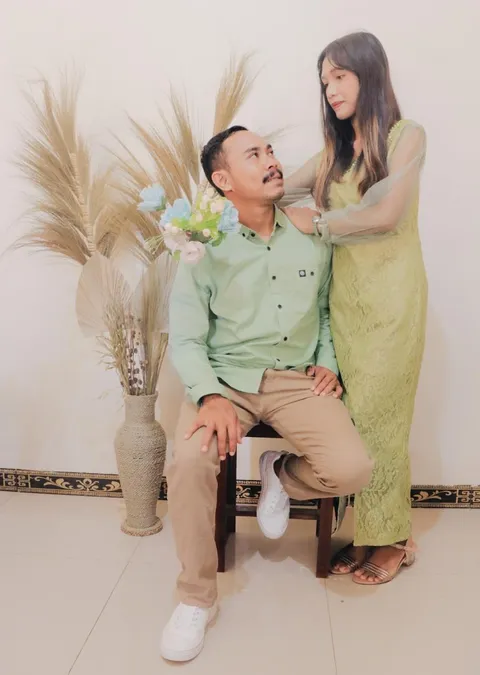 Foto sampul undangan Elen & Anno