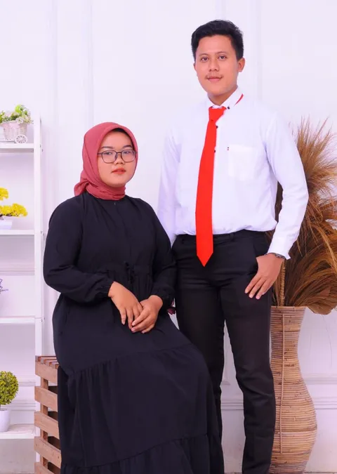 Foto sampul undangan Fahri & Dian