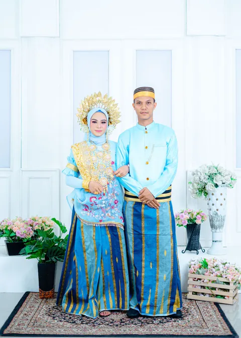Foto sampul undangan A. Rini & Wire