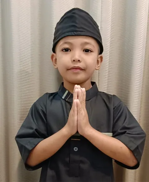 Foto sampul undangan Undangan Khitan Azka