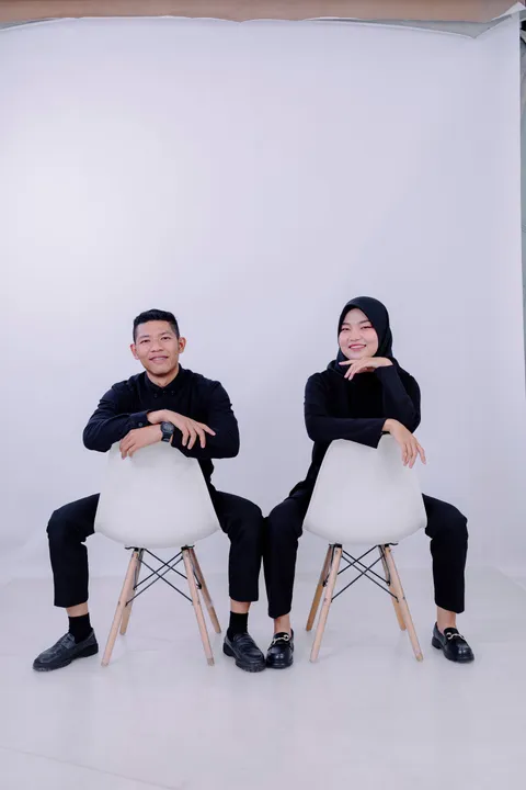 Foto sampul undangan Uzma & Amril