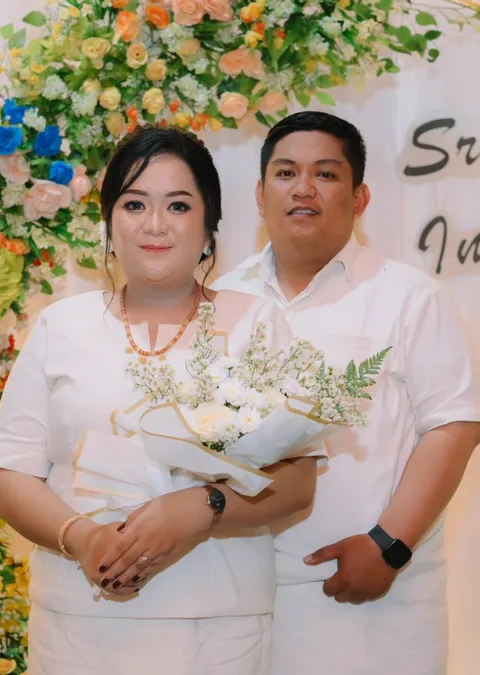 Foto sampul undangan Indar & Sri