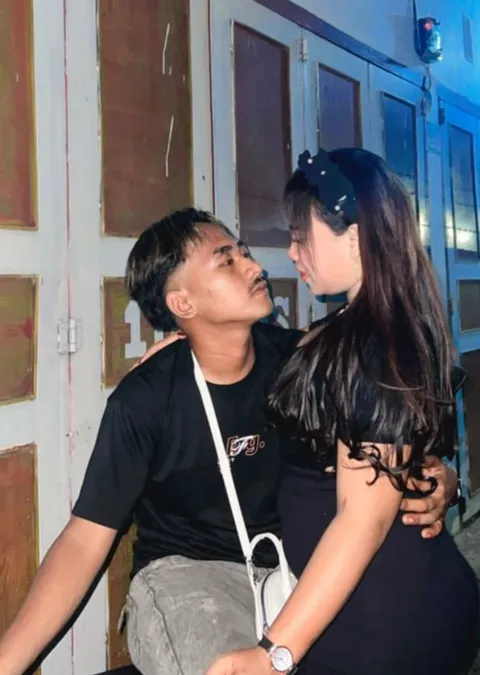Foto sampul undangan Rani & Rendy
