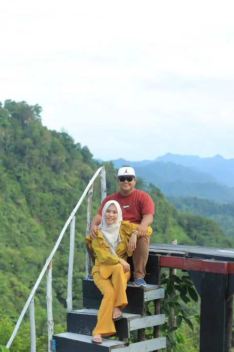 Foto sampul undangan Ais & Erit
