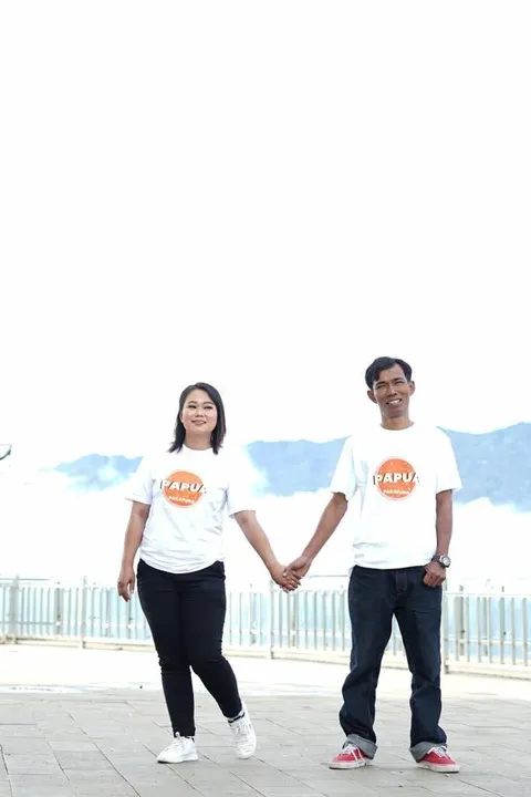 Foto sampul undangan Manto & Irha