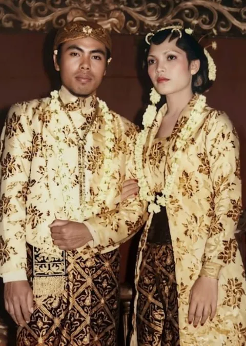 Foto sampul undangan Agunghoho