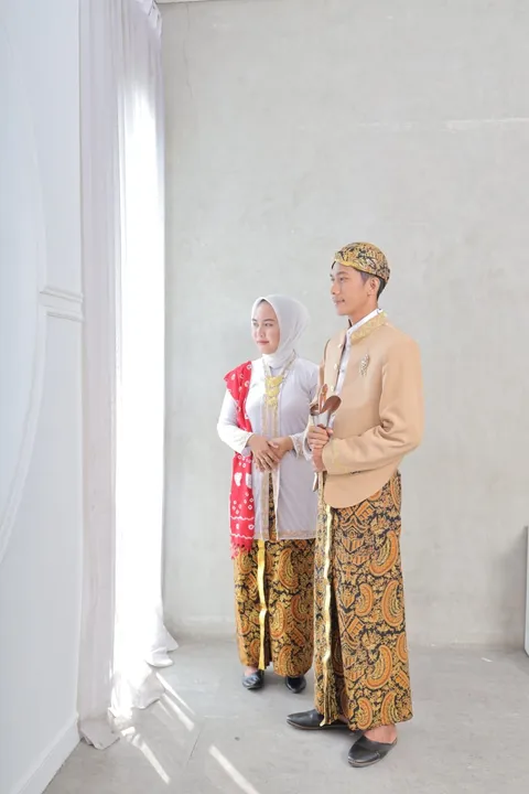 Foto sampul undangan Mulyanah & Imam Maulana