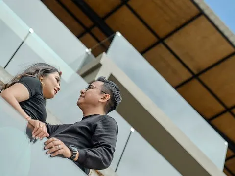 Foto sampul undangan Novia & Rizky