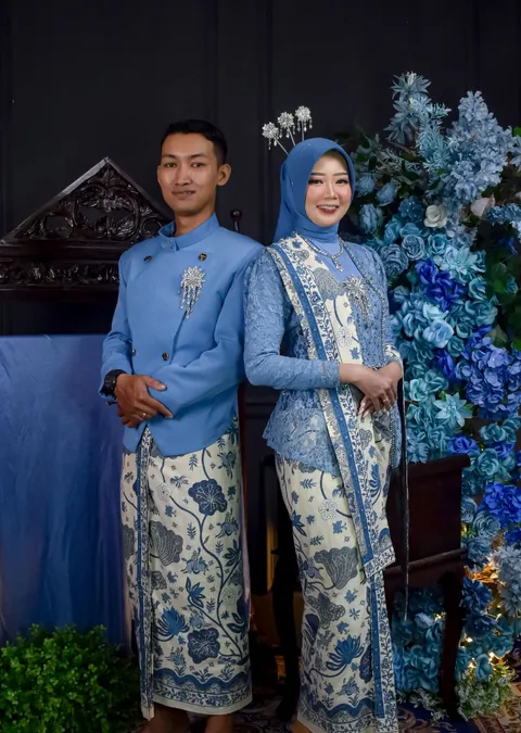 Foto sampul undangan Munir & Octa
