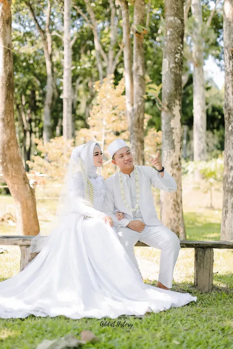 Foto sampul undangan Dewi & Adit