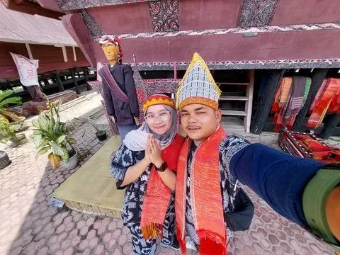 Foto sampul undangan Lilis & Jupri