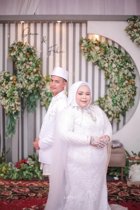 Foto sampul undangan Pebri & Deva