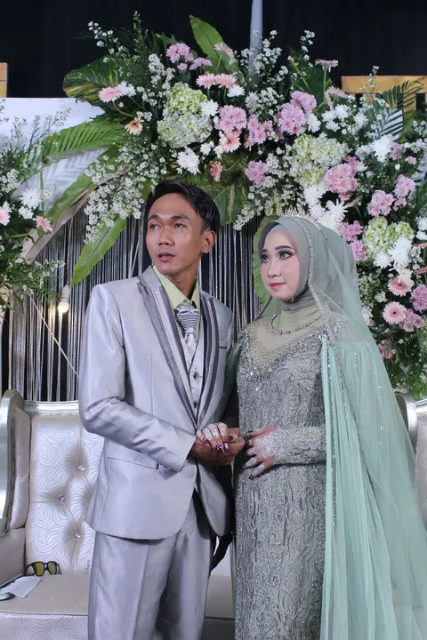 Foto sampul undangan Ika & Ahmad