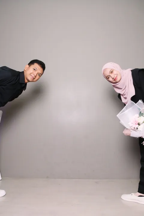 Foto sampul undangan Siti & Sidqi