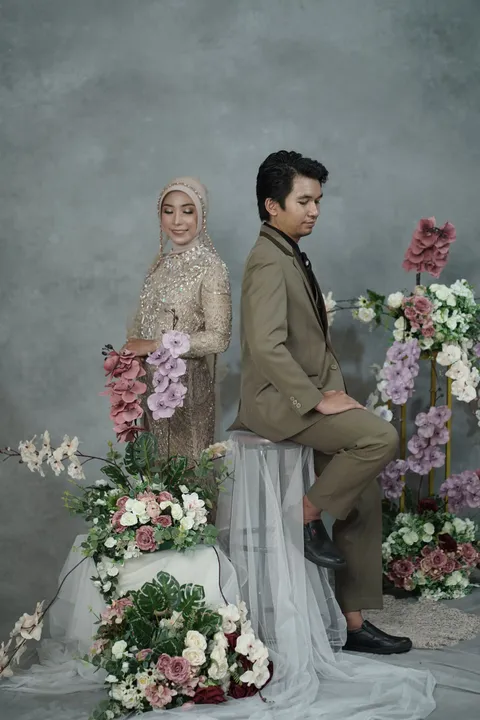 Foto sampul undangan Arya & Anjani