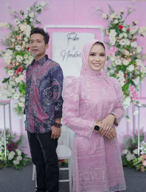 Foto sampul undangan Nendar & Fika