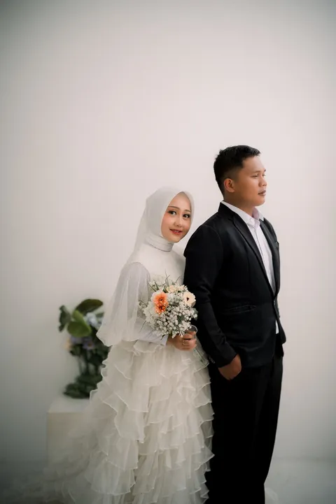 Foto sampul undangan Nawang & Ali