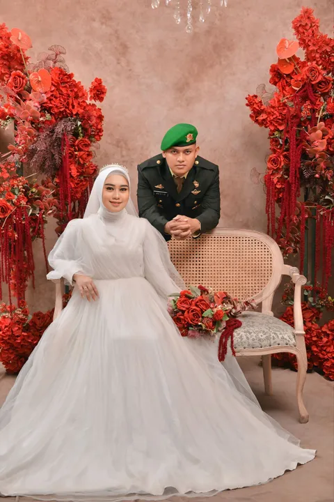 Foto sampul undangan Rasyid & Indri