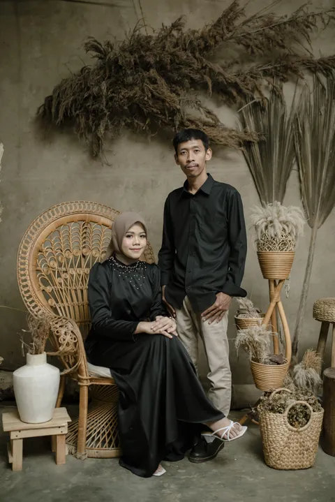 Foto sampul undangan Resa & Robi