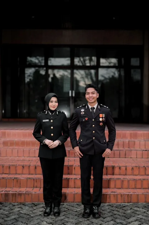Foto sampul undangan Irwan & Meli