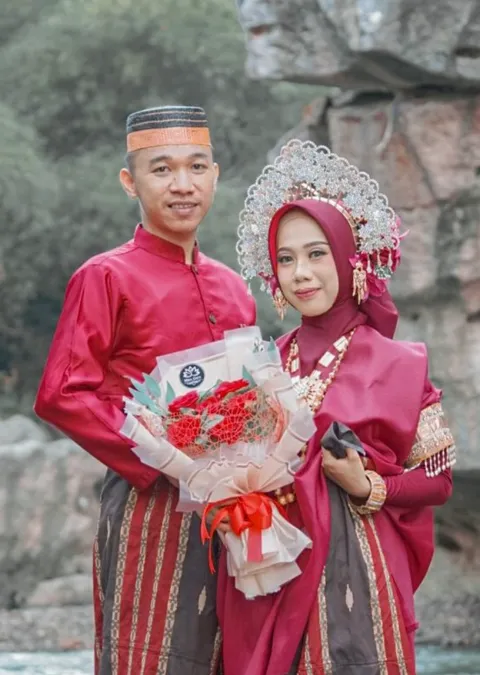 Foto sampul undangan Sri Nurul Utami & Muh Rezky Iriandi