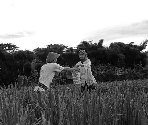 Foto sampul undangan Salbiah & Inggit