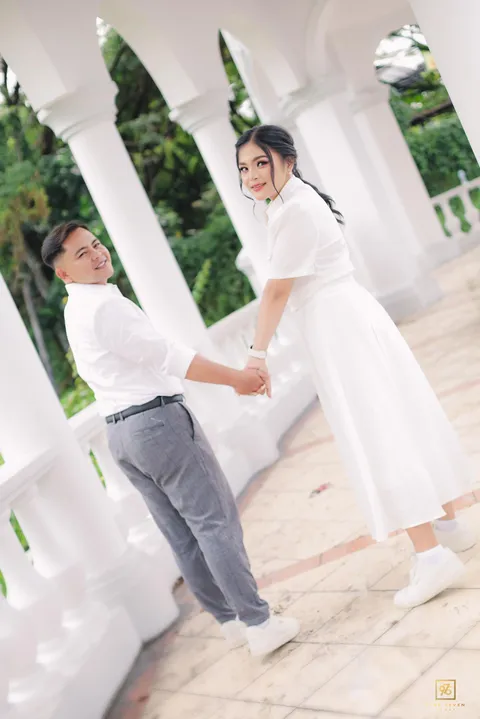 Foto sampul undangan Talya & Andre
