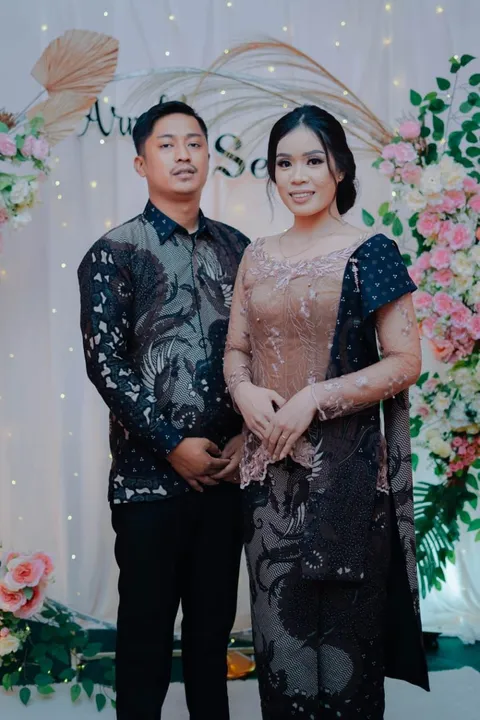Foto sampul undangan Arnold & Sesil